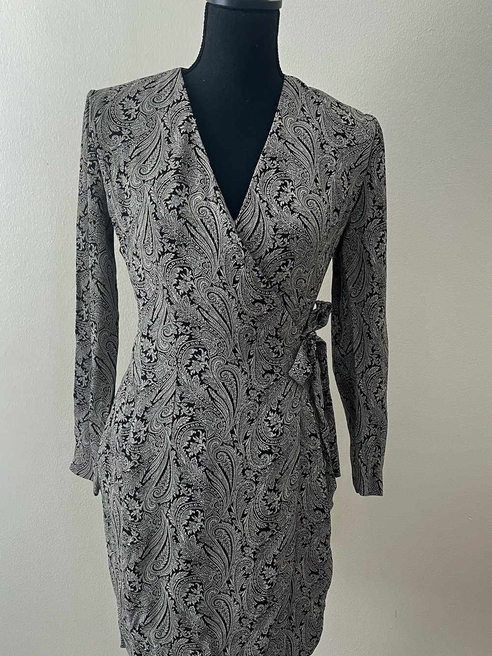Ann Taylor Black and White Paisley Wrap Dress